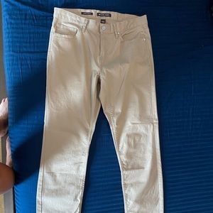 Michael Kors Men’s Khaki pants NWOT.